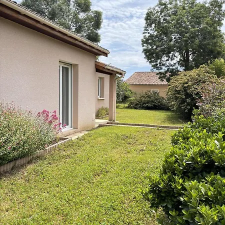 Maison *